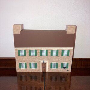 The Cat's Meow Great American Series Daniel Boone Home 1996 Wooden Shelf Sitter